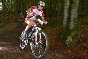 Bianca Purath â€“ Siegerin SportScheck MountainBIKE Festival Tegernseer Tal 2012 (Foto: Sportograf.de)